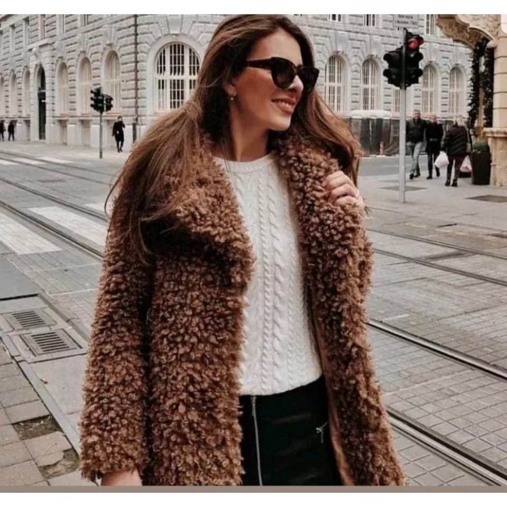 🖤SALE🖤 Zara - Brown Teddy Coat - Size XS